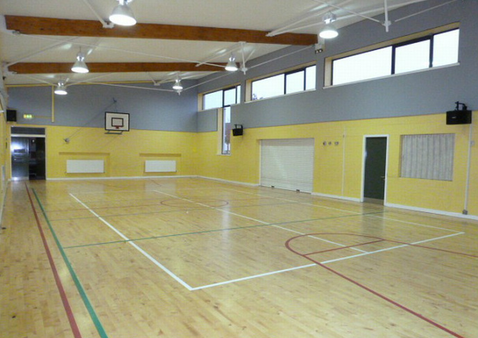 Scoil Thomais gym hall